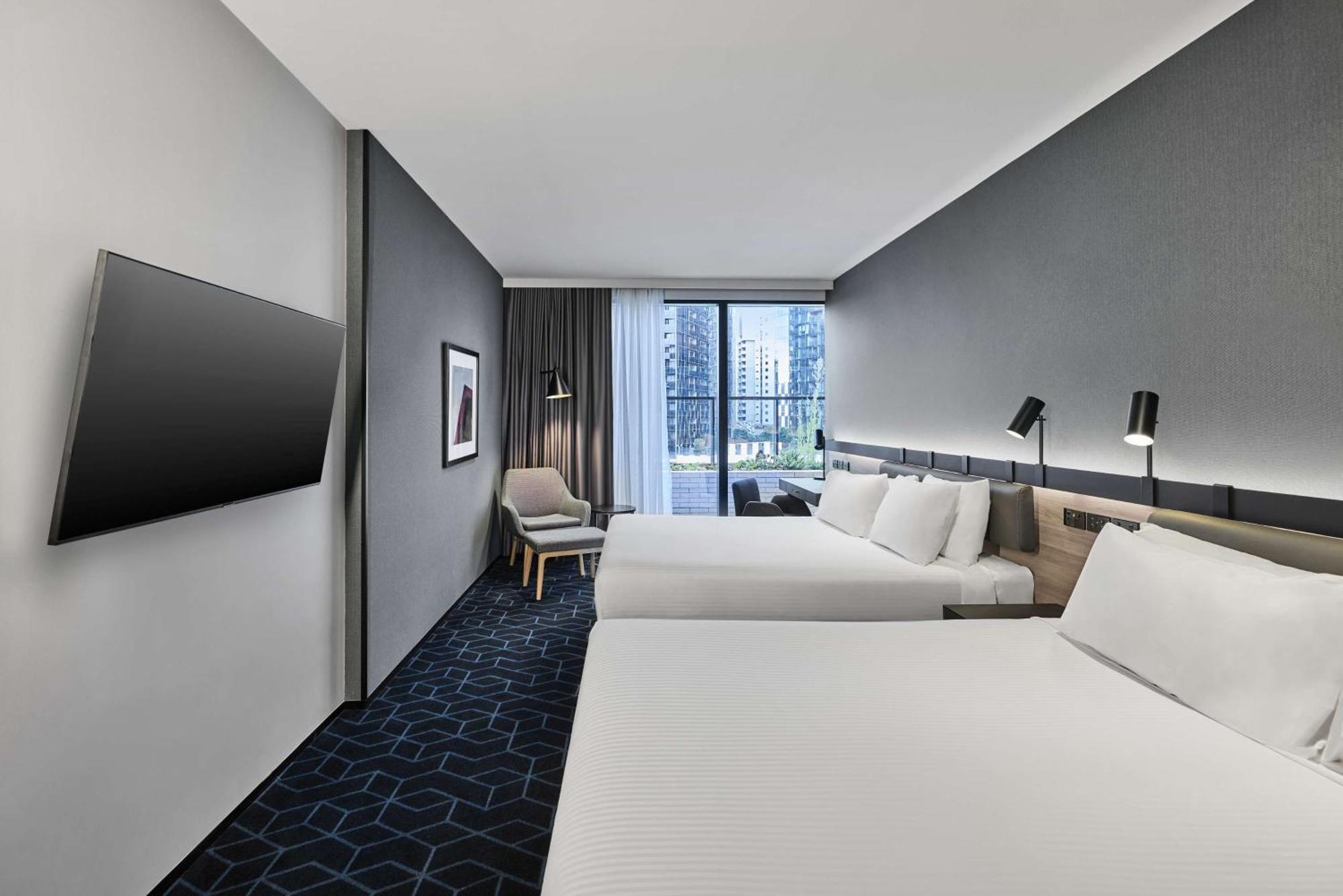 Vibe Hotel Melbourne Docklands Exteriör bild