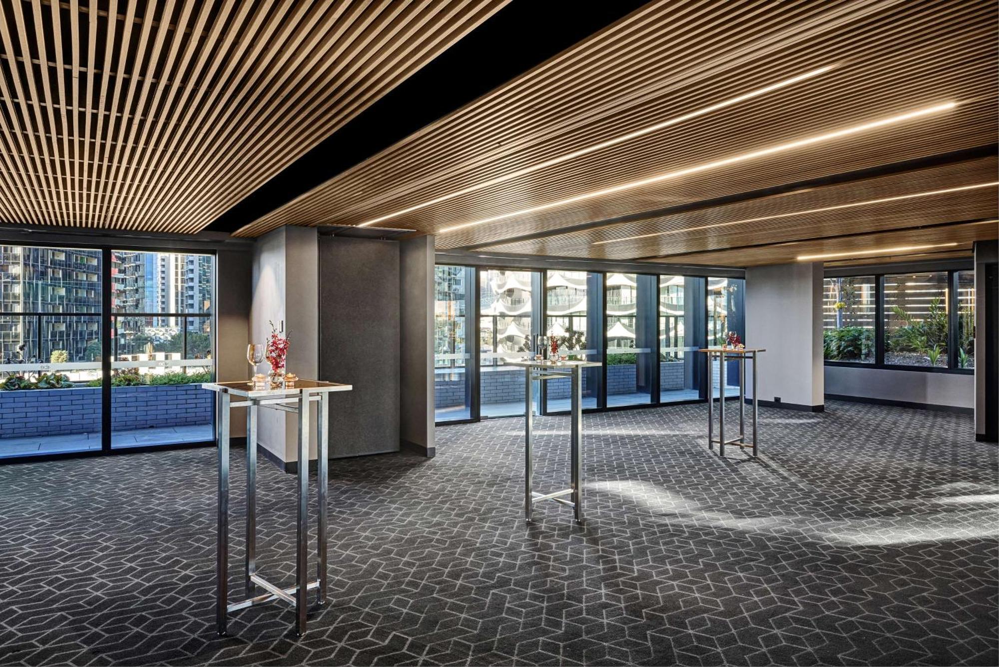 Vibe Hotel Melbourne Docklands Exteriör bild