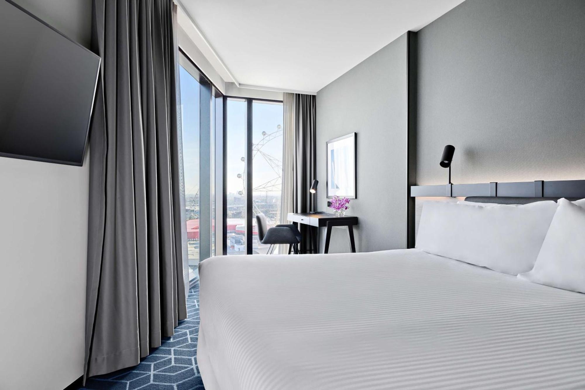 Vibe Hotel Melbourne Docklands Exteriör bild