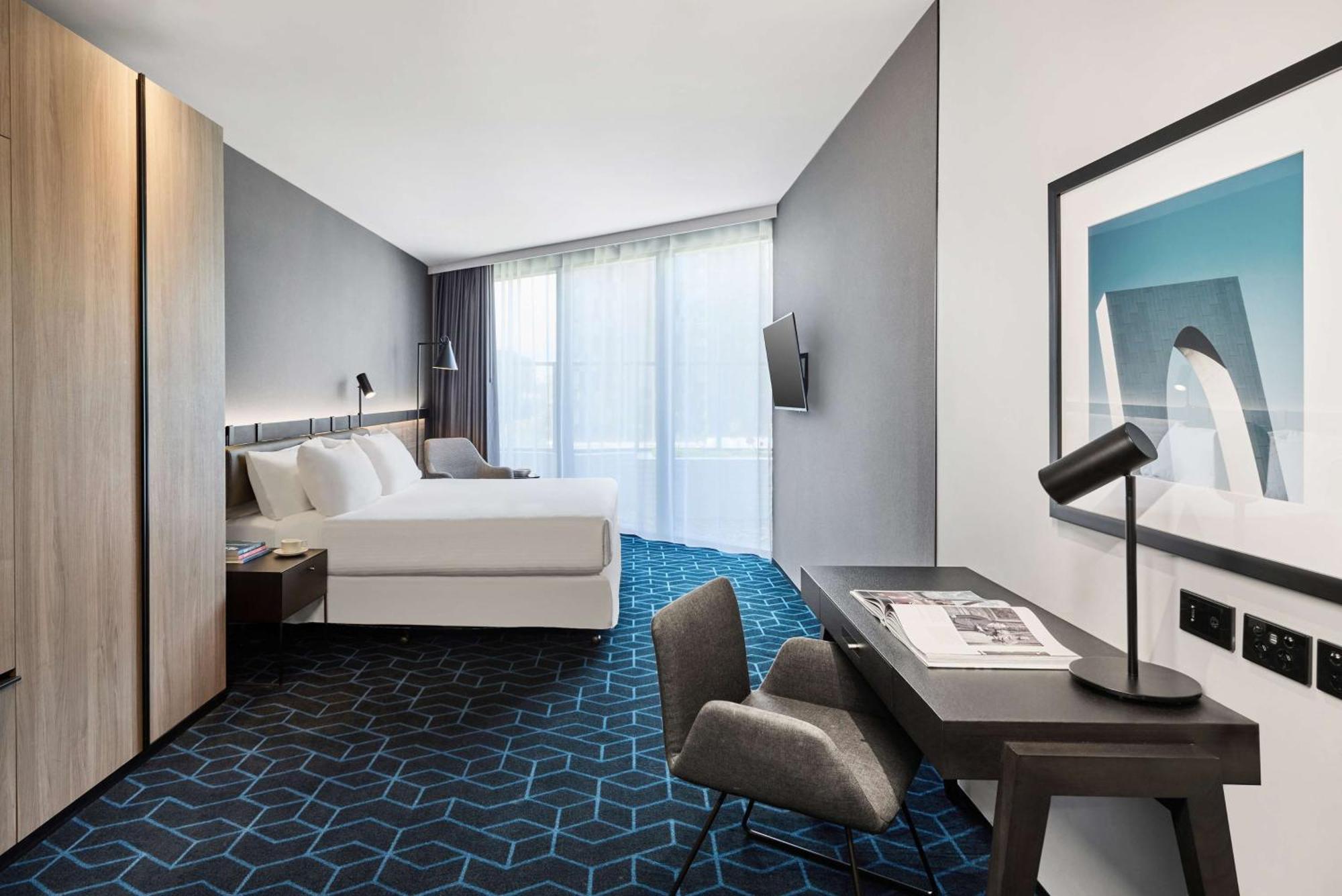 Vibe Hotel Melbourne Docklands Exteriör bild